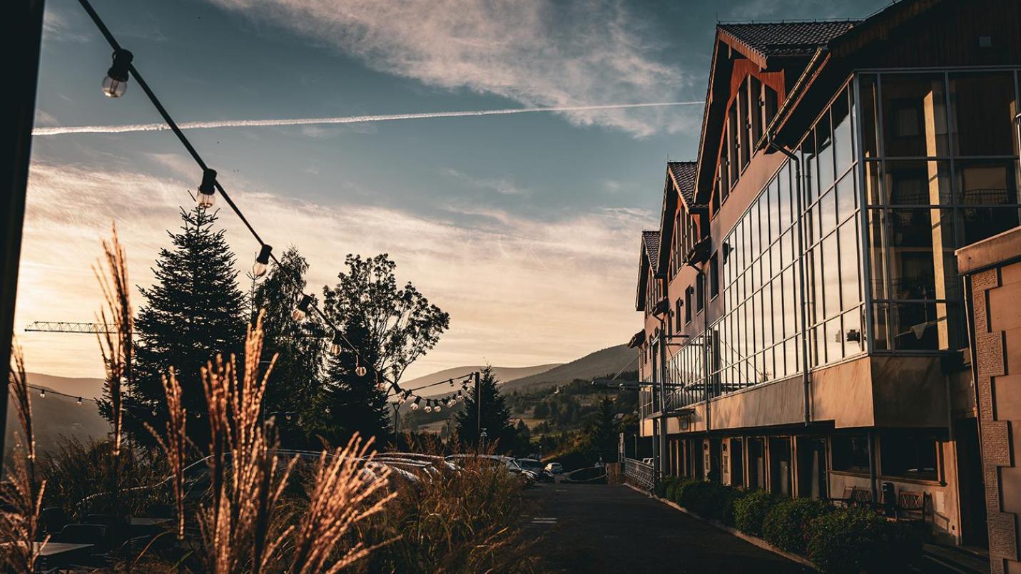 Hotel & Medi-Spa Bialy Kamien Świeradów-Zdrój Exterior foto